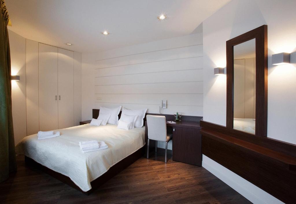 Villa & Spa Łomianki Zewnętrze zdjęcie